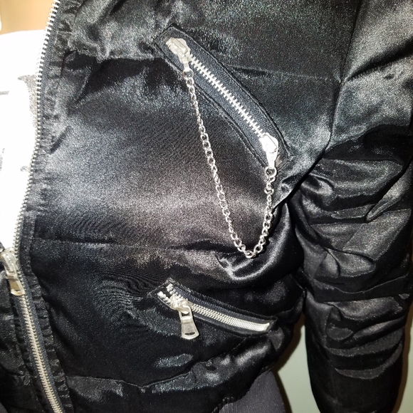 *SOLD* EXPRESS Women’s Down Puffer Jacket Black - Picture 4 of 8